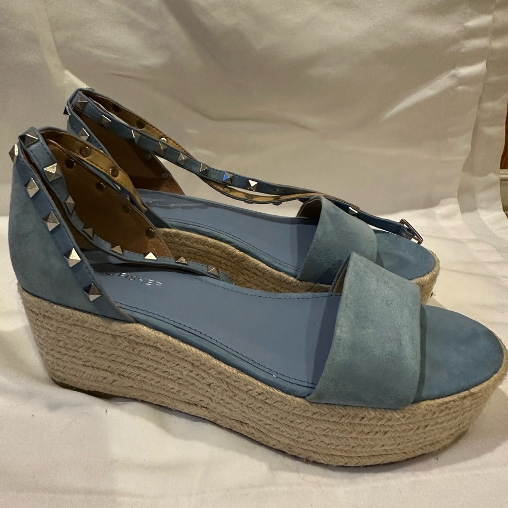 Marc Fisher - Platform Wrap Sandal - Size 9